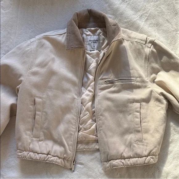 Beige Quilted Bomber Jacket - Picture 4 of 5